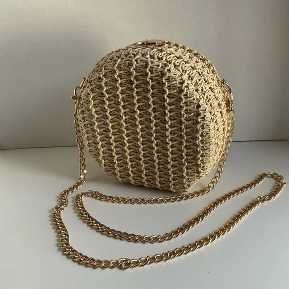 Haute Hippie Woven Raffia/Straw Crossbody Bag Gold Chain Strap - Picture 2 of 16